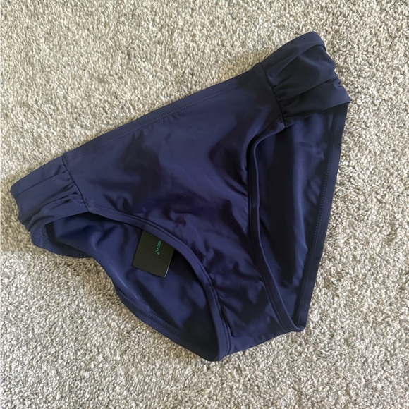 Navy hipster bikini swim suit bottom with ruched hip detail. New with tags. - Picture 1 of 6